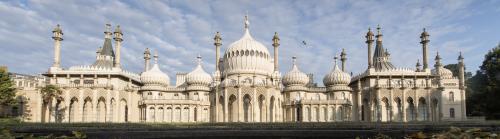 The Royal Pavilion, Brighton, reflecting into the lake